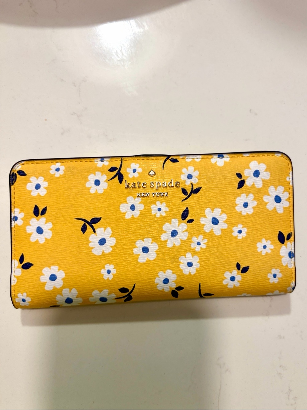 Kate Spade New York Darcy Bifold Wallet
